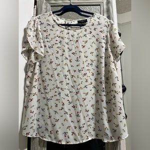 Premise Light Floral Blouse